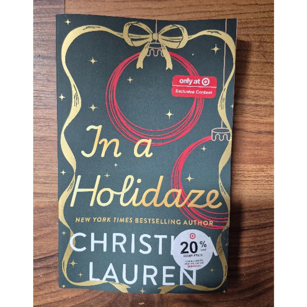 In a Holidaze - by Christina Lauren (Paperback) 307 Pages Holiday Romance s15
